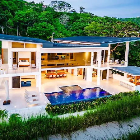 Modern Oceanview Villa W Infinity Edge Pool