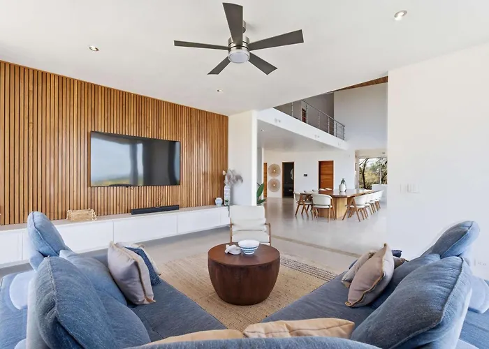 Villa Luxury Ocean-view Villa, Infinity Pool, Concierge *